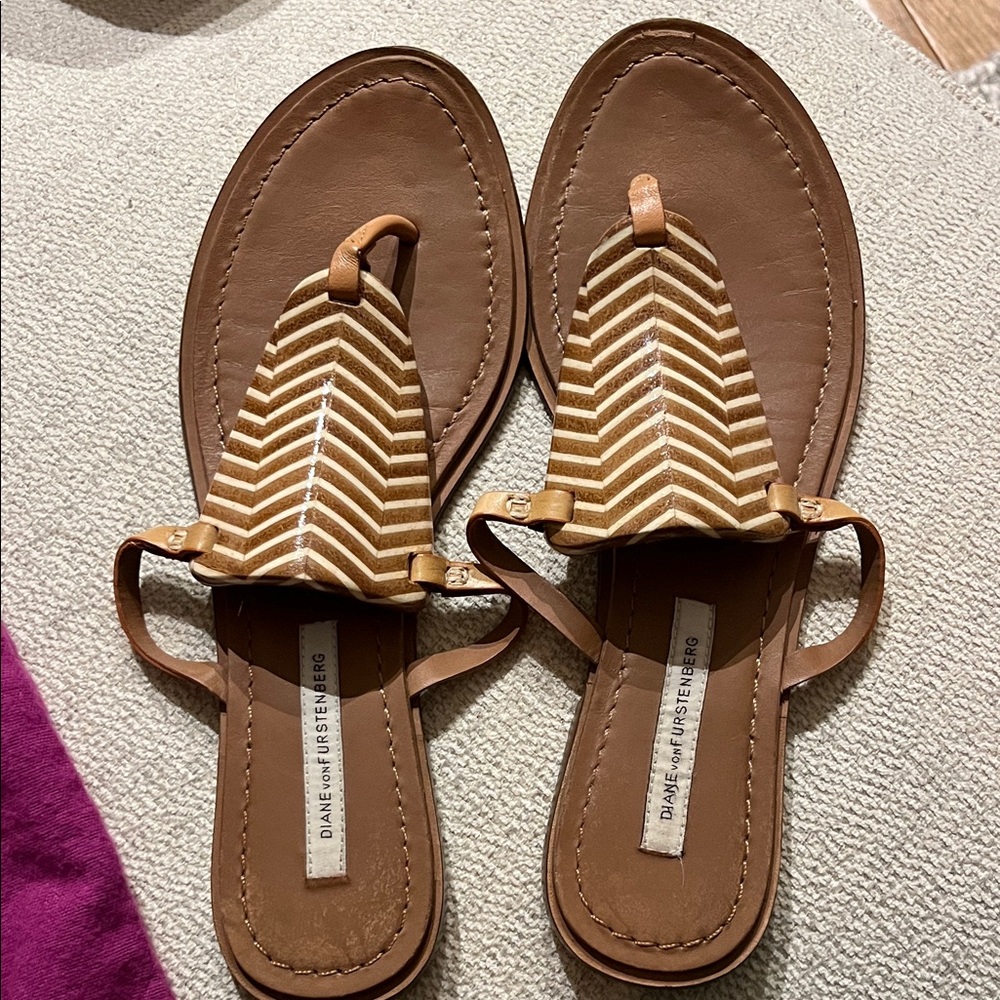Diane Von Furstenberg Tan Chevron Sandals